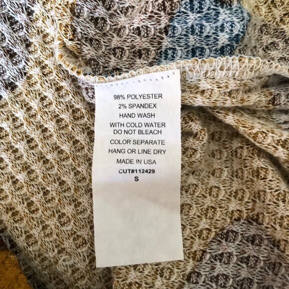 Bibi NWOT Pumpkin Blue Nutmeg Cheetah Long Sleeve Scoop Neck Top Small - Picture 14 of 14